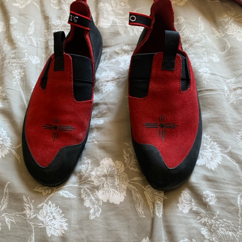 5.10 Anasazi moc asym, these shoes have been used one time.